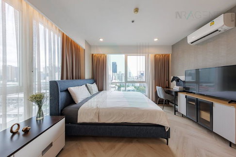 🎉 For Sell Condo THE COMPLETE RAJPRAROP Building B, Floor 10,1 bed room, Room size 55 sqm