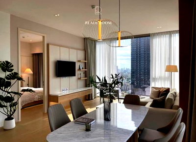 คอนโดให้เช่า : A038126 The Strand Thonglor