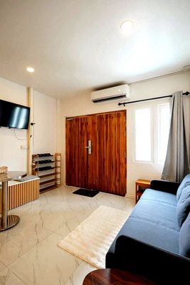 Shophouses for sale Phanfa Bridge Pier : For Sell at   Hej KHAOSAN HOSTEL