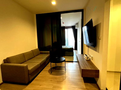 Condos for rent : 🎉 For rent condo THE LINE PHAHONYOTHIN PARK Building B, Floor 4,1 bed room, Room size 37.00 sqm
