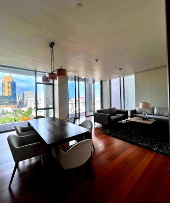 คอนโดให้เช่า : LTHC15571 – Luxury Duplex Condo for Rent Sathorn | Spacious Exclusive Residence | Near BTS Chong Nonsi | 180,000 THB 