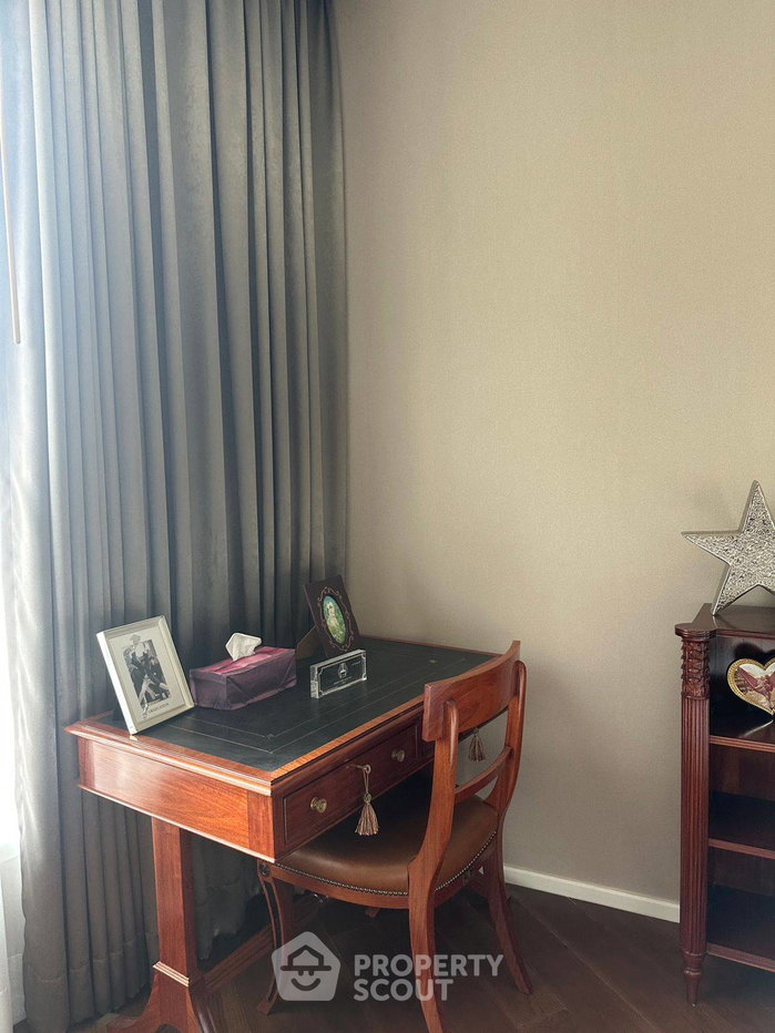 picture 1-BR Condo at Menam Residences in Wat Phraya Krai (ID 2104618) - 6/13