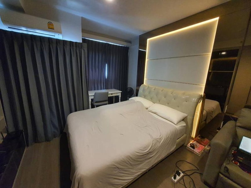 Condos for sale : P-95874 — For Sale: Ideo Sukhumvit 93 Condo 19th Floor Near BTS Bang Chak. 085-592-2897 Line: @easythaihome