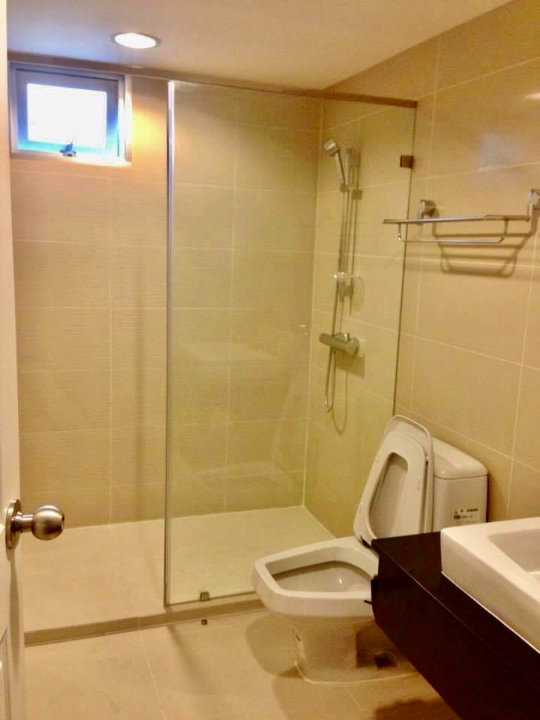 รูป ราคาพิเศษ ขาย 2 ห้องนอน 1 ห้องน้ำ 82 ตร.ม -- โทรด่วน 0946415974 - รูปที่ 8/10