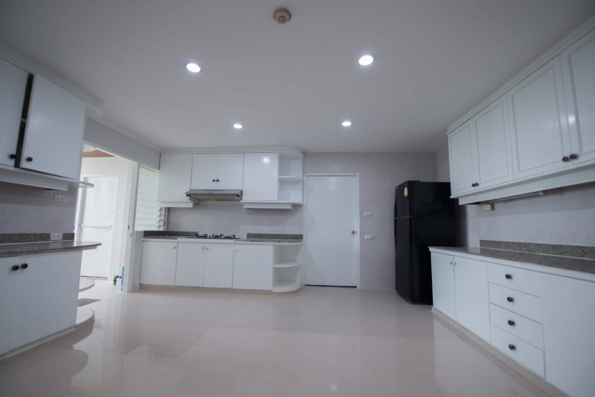 รูป ให้เช่า Oriental Tower ห้องสวยมาก ราคาดีสุดๆ ตกแต่งเฟอร์ครบ DS3158 | Line @Dstay - รูปที่ 13/20