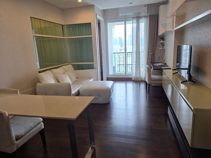 picture A037550 Ivy Thonglor - 7/8