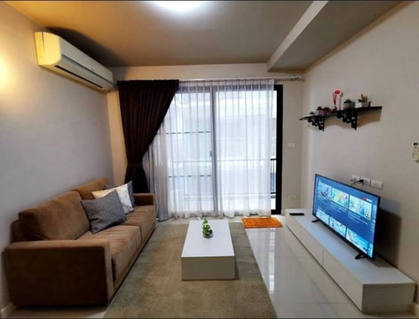 A039349 Le Cote Sukhumvit 14