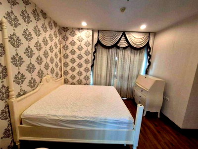 คอนโดให้เช่า : A037585 Q House Sathorn