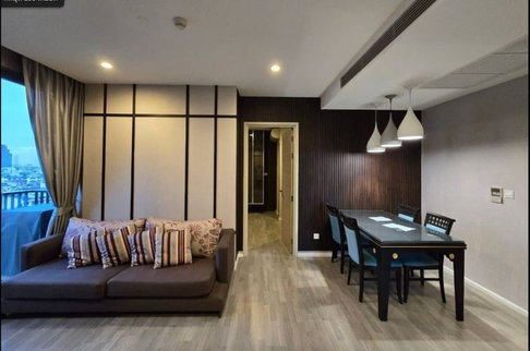 A037929 The Room Sathorn - St.Louis