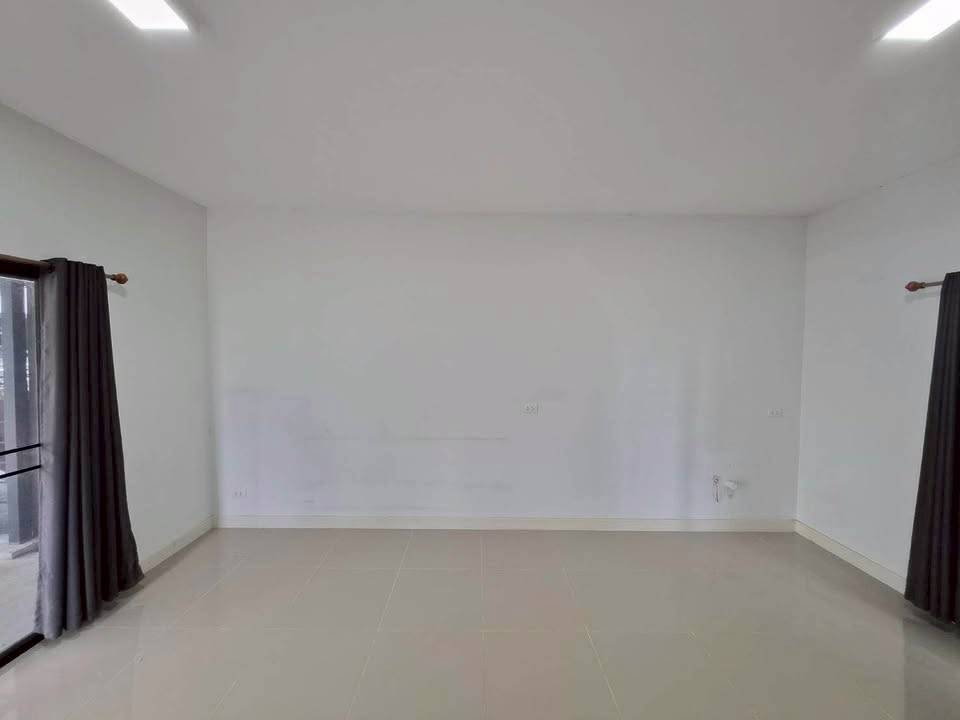 picture R3034​ Townhome For Rent Pleno Town Lumlukka Klong 5 - 7/18