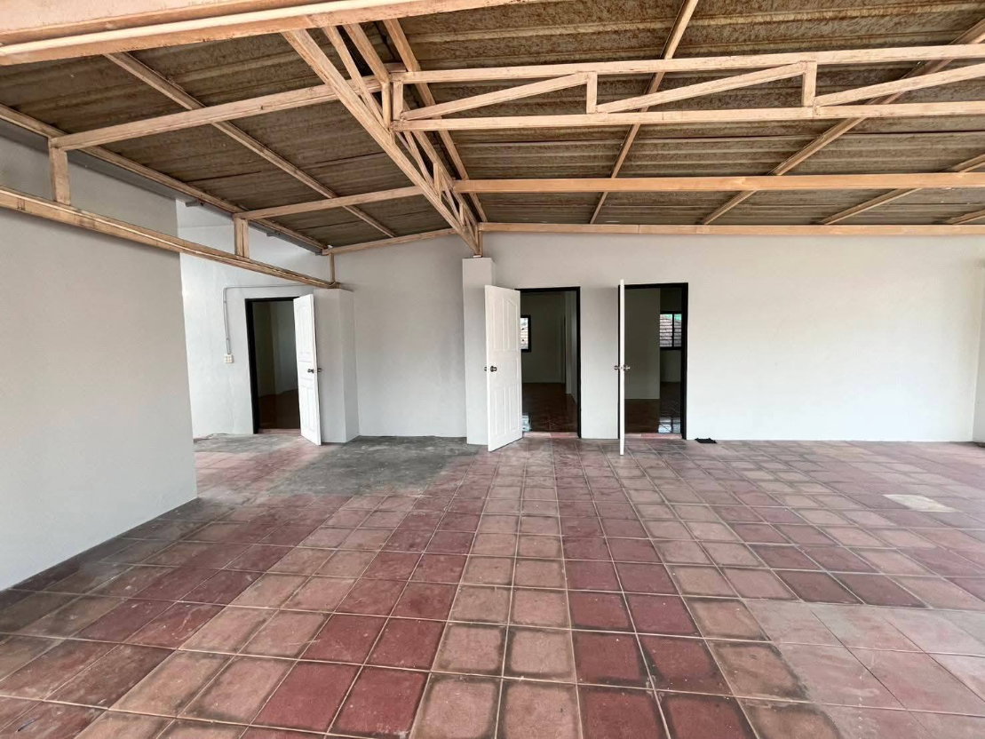 picture WS7545 🏢✨ For Rent: Standalone office building near MRT Rama 9, only 150,000 THB/month. - 26/27