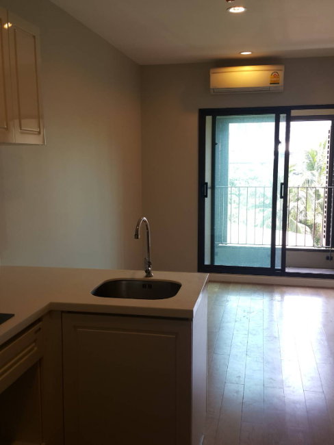 รูป P-106378 — ขายคอนโดห้องเปล่า ชั้น 4 Condolette Dwell Sukhumvit 26 ใกล้ BTS พร้อมพงษ์ 085-592-2897 Line: @easythaihome - รูปที่ 3/3