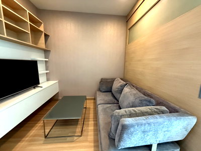 ขายคอนโด : ขาย Sky Walk Residence ห้อง 1 ห้องนอน ขนาดกว้าง วิวโล่งไม่บล็อก ราคาเพียง 4,280,000 บาท เดินเพียง 200 เมตรถึง BTS พระโขนง