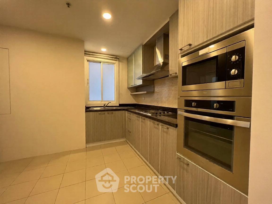 picture 4-BR Condo at Baan Siri 24 near BTS Phrom Phong (ID 2939727) - 12/22