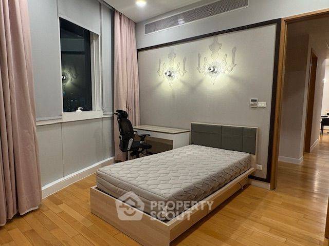 รูป คอนโด 3-ห้องนอน ที่ มิลเลนเนียม เรสซิเด้นส์ แอท สุขุมวิท คอนโดมิเนียม ใกล้ BTS อโศก (ID 2105821) - รูปที่ 3/7