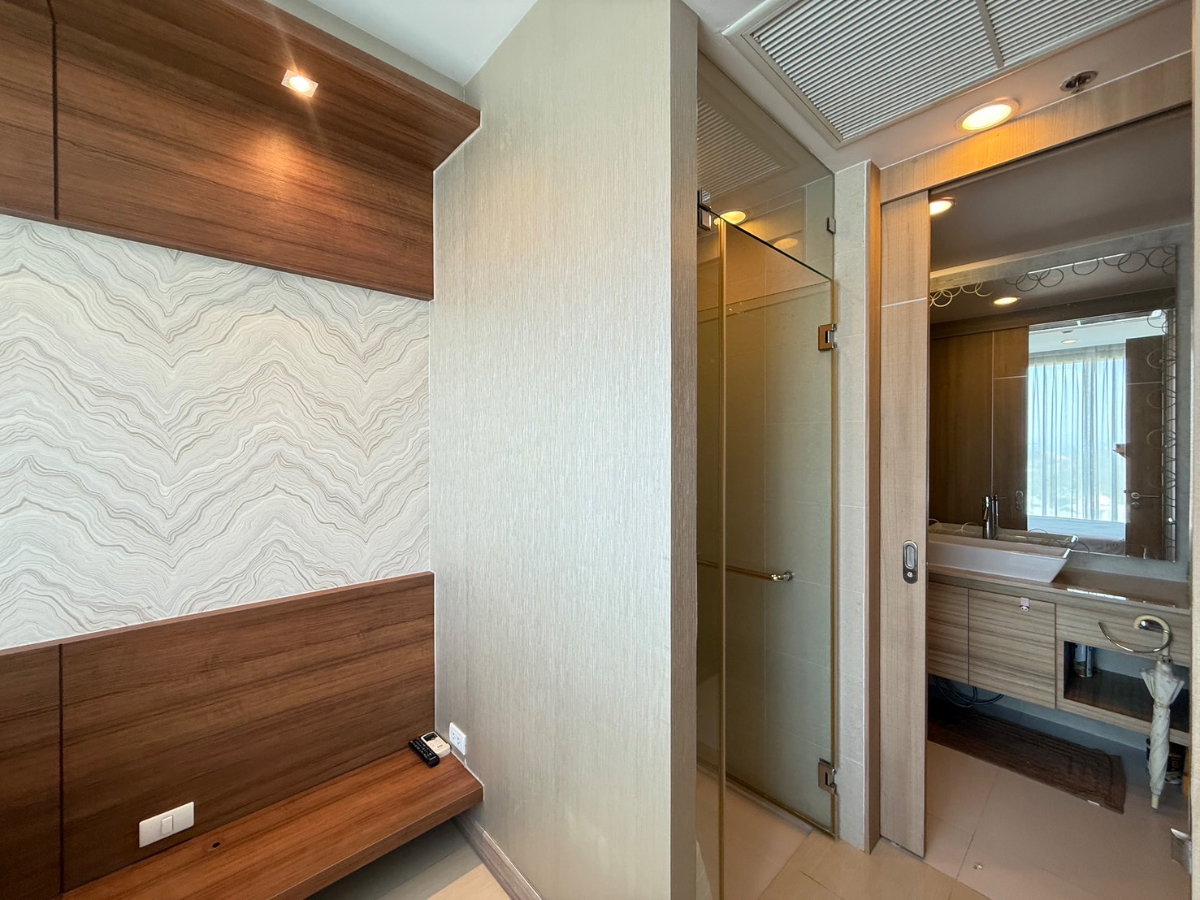 picture For rent The Riviera Wongmat Beach *Corner room* - 22/41