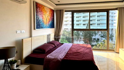 Condos for sale : 🛏️ Studio - 🛁 1 Bath - 🏙️ Sea View - 🇹🇭 COMPANY name - 🏢 Wong Amat Tower Pattaya - Ref: WT48