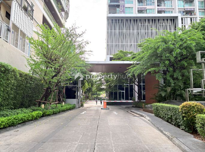 Rhythm Sathorn - Narathiwas