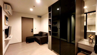 Condos for rent :  Life Asoke                       Hype 