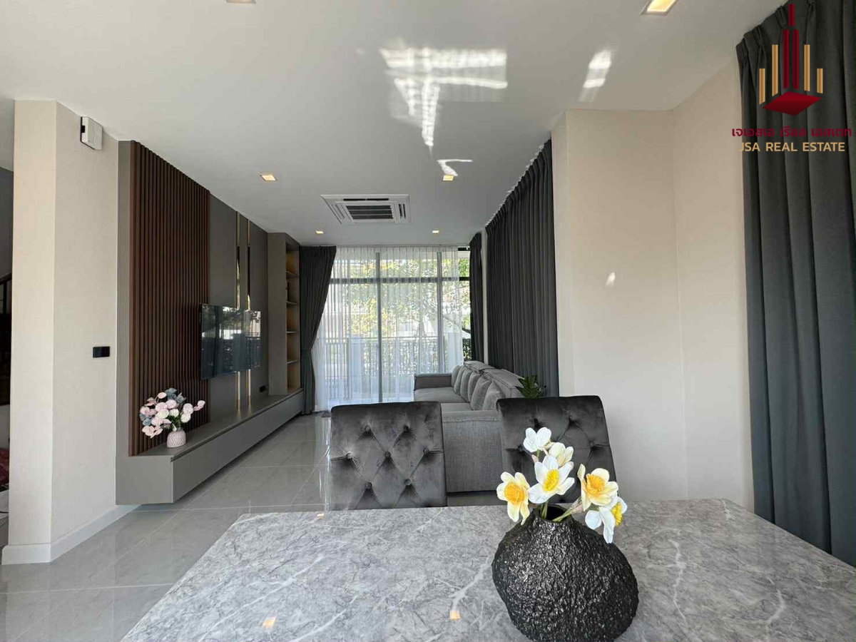 picture ✨ For Rent: Bangkok Boulevard Bangna KM.5✨  💰 Only 100,000 THB/month - 4/8