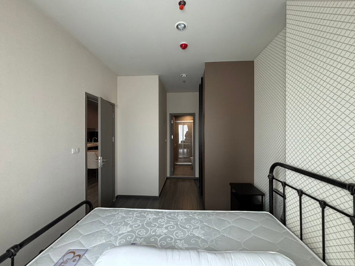 picture For Rent: Ideo Sukhumvit-Rama 4 nice decor unit with pool view Near BTS - 11/14
