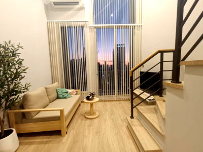 คอนโดให้เช่า : ให้เช่า 1 ห้องนอน 2 ชั้น 36 ตร.ม   พร้อมเข้าอยู่  -- โทรด่วน 094-641-5974