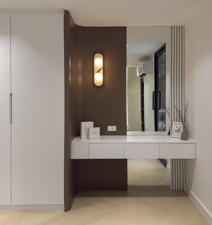 picture For Sale: 1 Bedroom, 1 Bathroom, 1 Kitchen, 1 Parking Space #C9MG100661 - 7/11