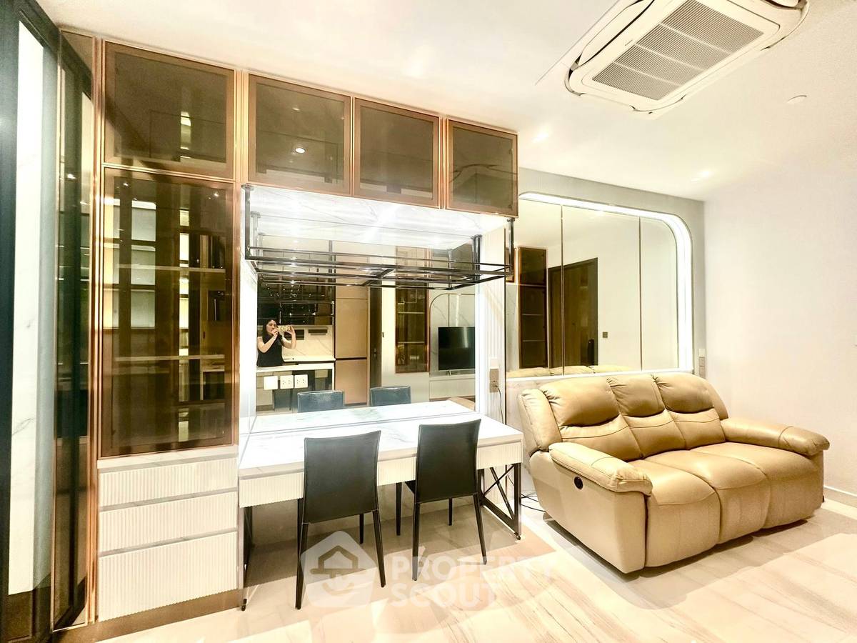 รูป คอนโด 1-ห้องนอน ที่ ศุภาลัย ไอคอน สาทร ใกล้ MRT สีลม (ID 1895645) - รูปที่ 2/10
