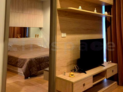 Condos for sale : ▚ LJ171ツ FOR SALE: HQ Thonglor ✨ 1BR 51sqm. Completely Renovated, High Floor, Sun-Protection Film Fitted