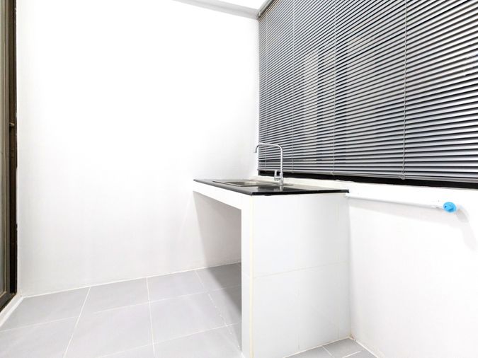 Studio condo for sale, 31.6 sqm, Kirasup Mansion Ville