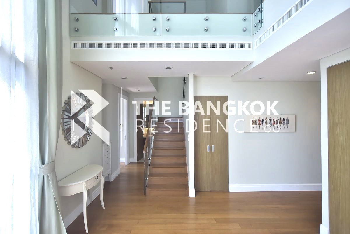 picture Premium Luxury Condo in Prime Location Bright 24 - 4/10