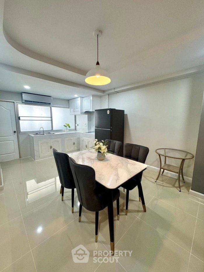 picture 2-BR Condo at Siam Condominium near MRT Phra Ram 9 (ID 2938256) - 2/6