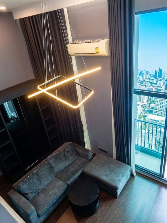 รูป 🚩 ขายขาดทุน คอนโด ซี เอกมัย ชั้น 42 ห้องสวย สไตล์ลอฟท์ 2 ชั้น พื้นที่ใช้สอย 44 ตารางเมตร - รูปที่ 32/59