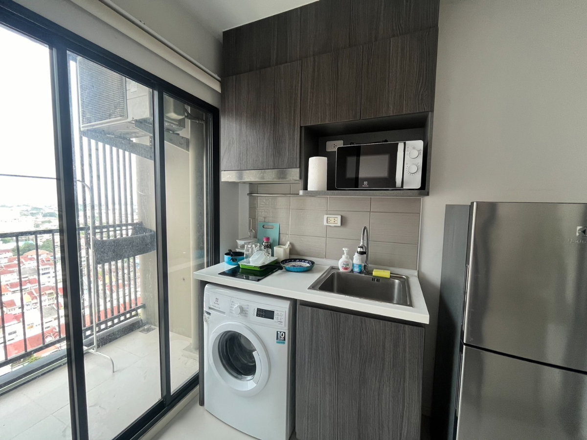 picture For Rent Studio Unit Ready to Move-in Elio Del Nest Condo - 4/5