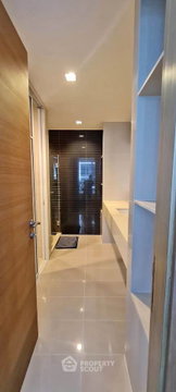 1-BR Condo at Rhythm Ratchada-Huaikwang near MRT Huai Khwang (ID 2943165)