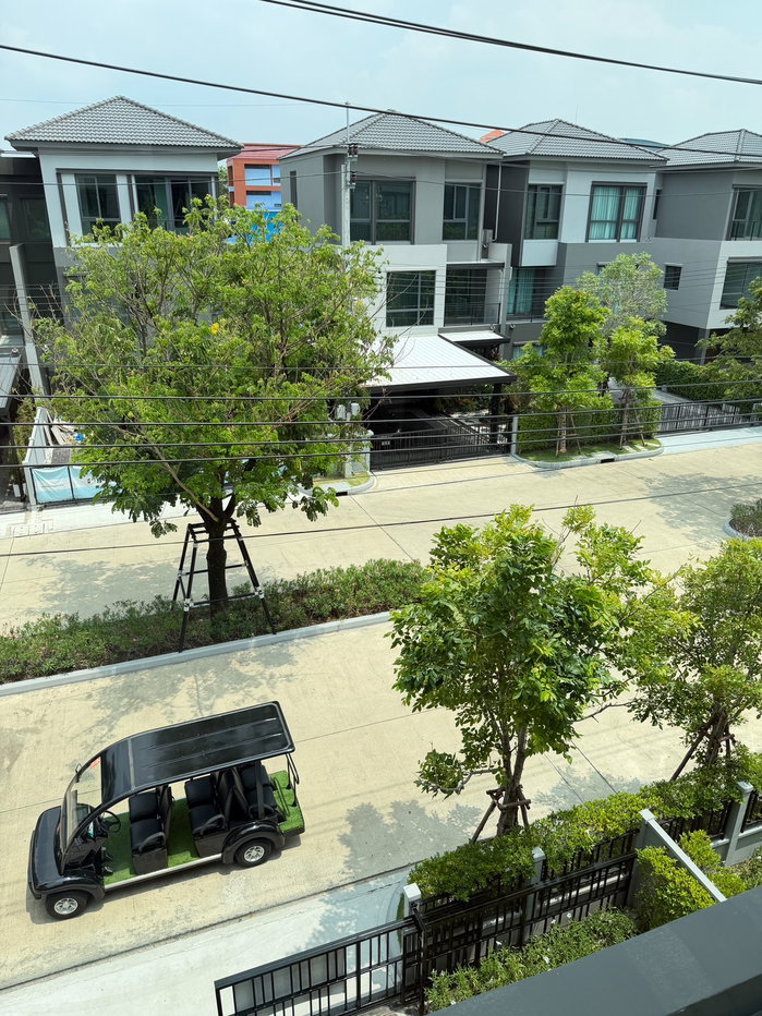 รูป ขายบ้านแฝด 3 ชั้น หรู "บ้านกลางเมือง ดิ อิดิชั่น โยธินพัฒนา" ใกล้ Central EastVille, CDC และทางด่วน เริ่มต้น 11.99 ลบ. ✨* - รูปที่ 4/29
