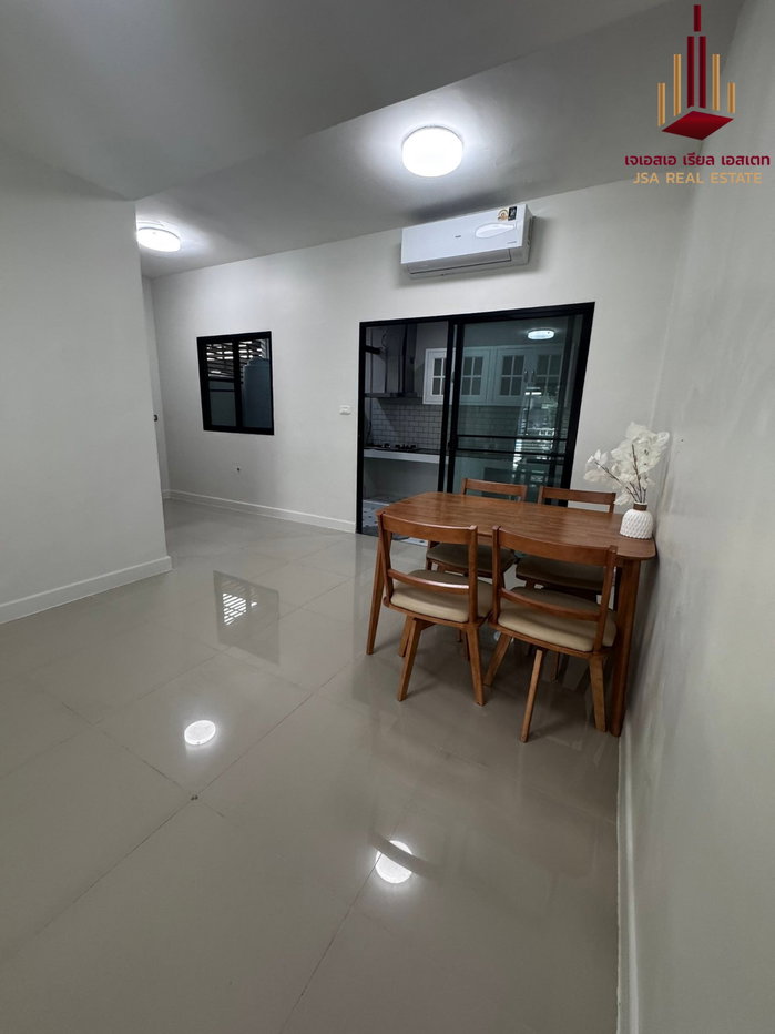 picture ✨ For Rent: The Connect Pattanakarn 38 ✨   💰 Only 26,000 THB/month - 6/9