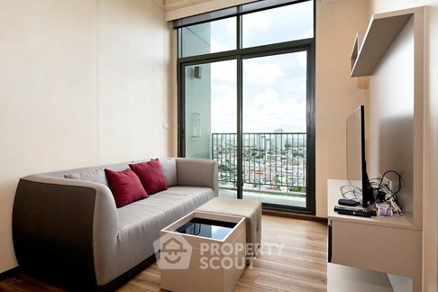 2-BR Condo at Teal Sathorn-Taksin near BTS Wongwian Yai (ID 2942707)