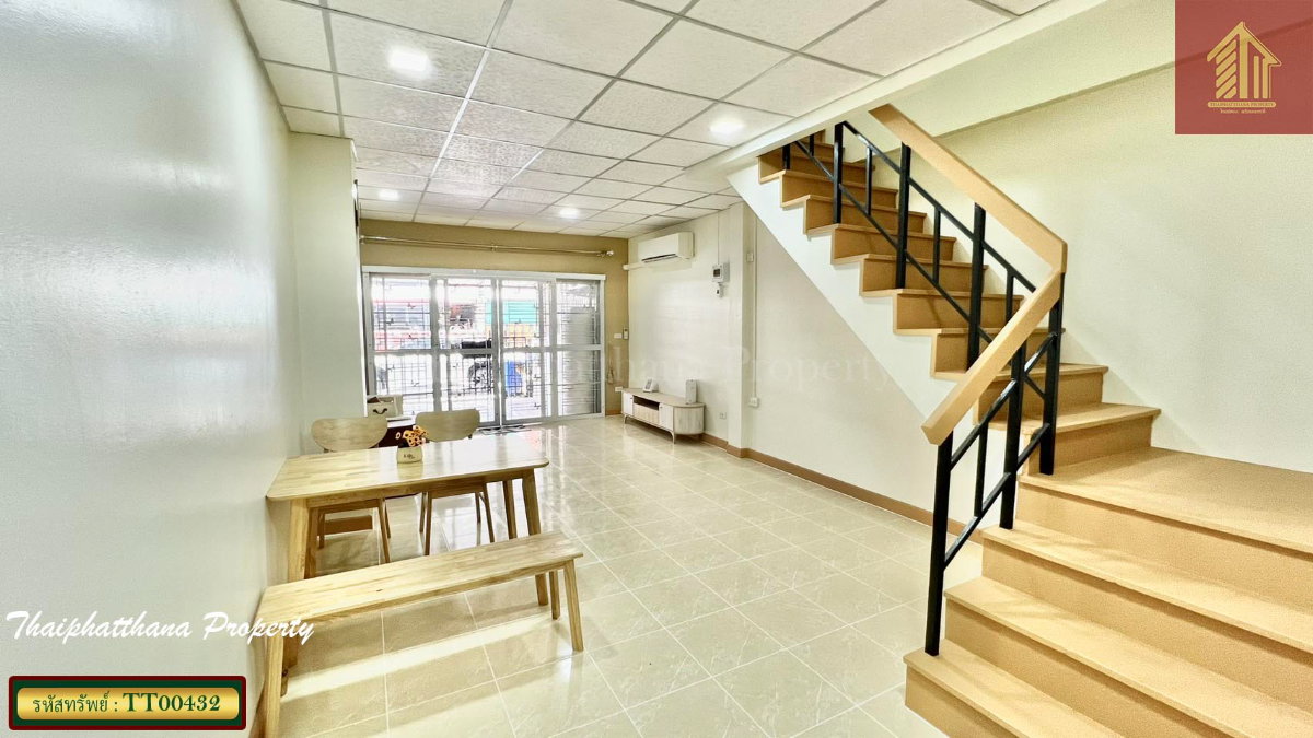 รูป หมู่บ้านชายคลอง เทพารักษ์ กม.25 ซอยคิงคอง ทาวน์เฮ้าส์รีโนเวทใหม่ ตกแต่งพร้อมอยู่ - รูปที่ 6/12
