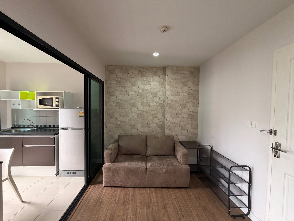 picture Hallmark Ngamwongwan for sale, good location, good view 1.35 only. - 11/27