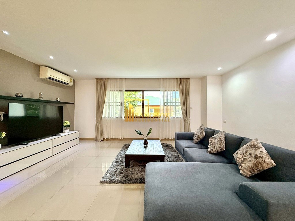 รูป Beautifully Renovated Apartment For Rent in Thonglor Area - BR0236AP - รูปที่ 1/32