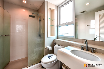 Condos for sale : Ivy Sathorn 10 near BTS Saint Louis Special price, limited quantity