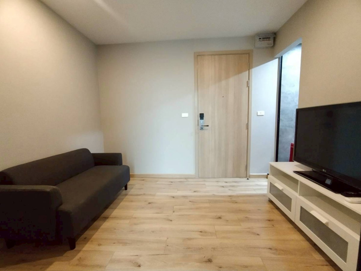 picture For Rent Brix Condominium Near Sirindhorn - 5/12
