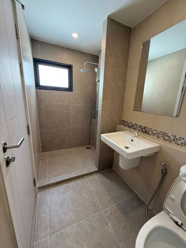 3-bed townhouse for sale, 18.9 sq wah, PLEX Onnut - Wongwaen
