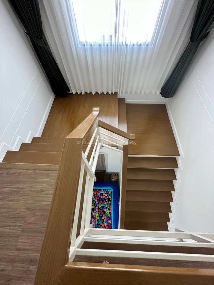 รูป ขายบ้านเดี่ยวหลังใหญ่ พื้นที่เยอะมาก ม.มณีรินทร์ไพรเวทซี่ ศรีราชา - รูปที่ 8/31