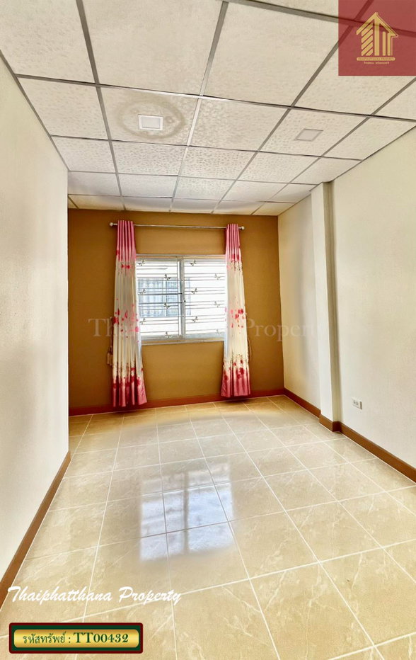 รูป หมู่บ้านชายคลอง เทพารักษ์ กม.25 ซอยคิงคอง ทาวน์เฮ้าส์รีโนเวทใหม่ ตกแต่งพร้อมอยู่ - รูปที่ 10/12