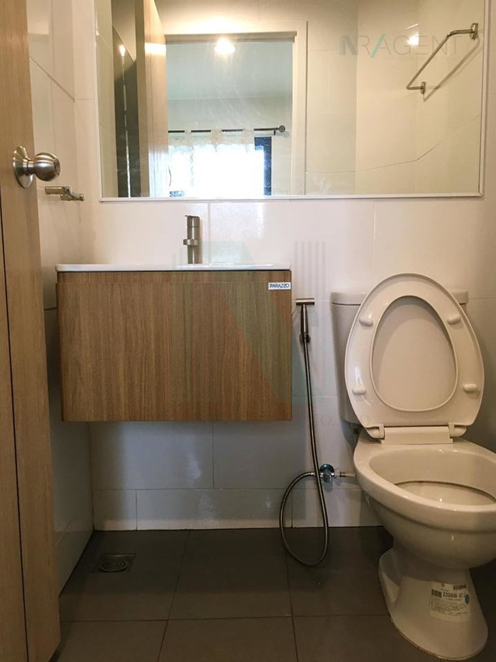 picture FOR RENT THE EXCEL GROOVE LASALLE 52 Ready to move in - 7/8