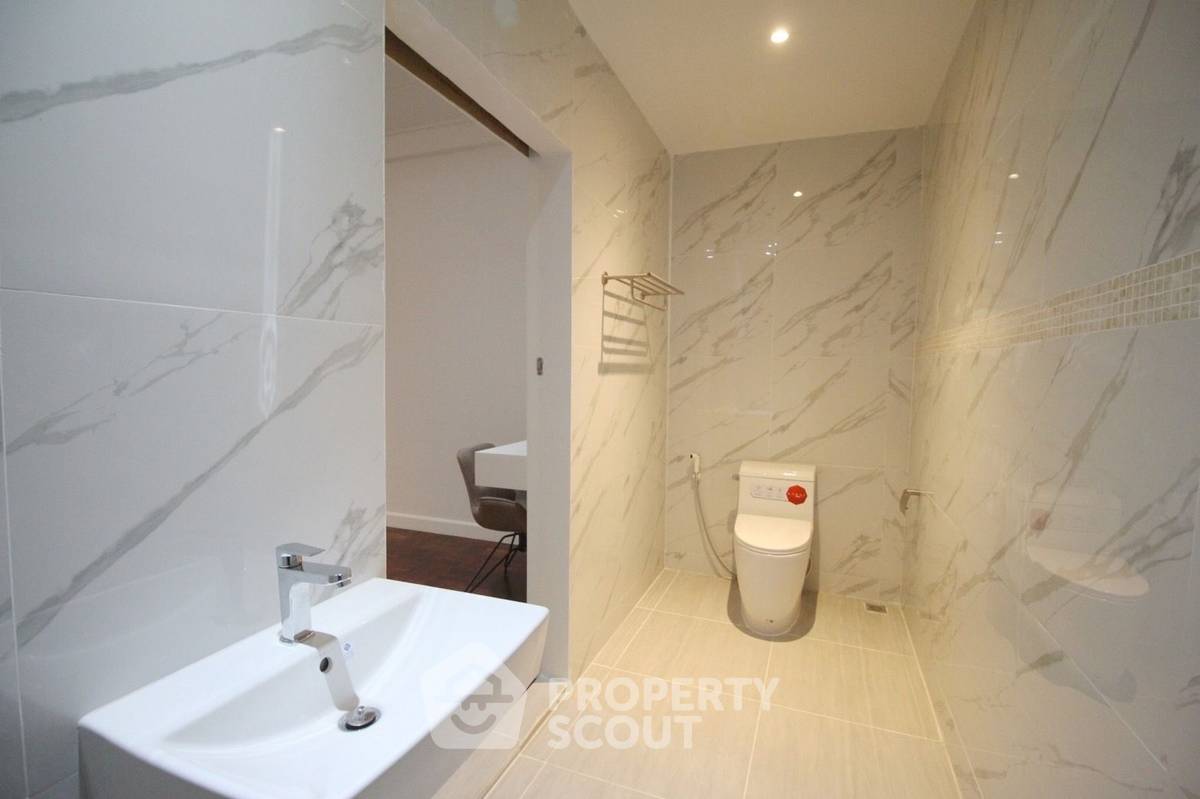 picture 6-BR House near MRT Ratchadaphisek (ID 2940334) - 14/20