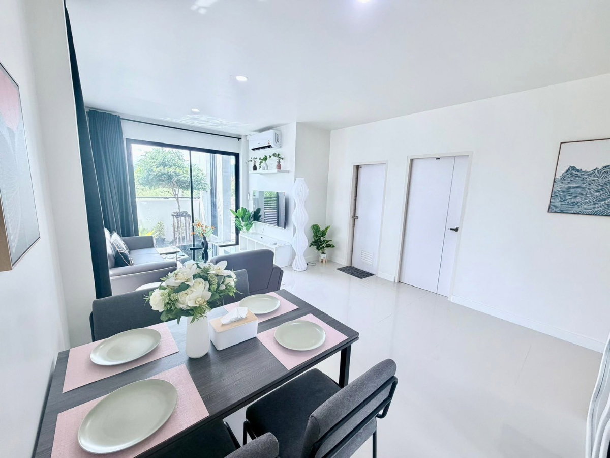 รูป 🏡 ขาย / เช่า บ้านเช่า โครงการ Tanaphol Property 4 ห้องนอน 3 ห้องน้ำ พร้อมอยู่ เฟอร์นิเจอร์ครบ ลากกระเป๋าเข้าอยู่ได้เลย ใกล้ Mega Bangna - รูปที่ 4/20