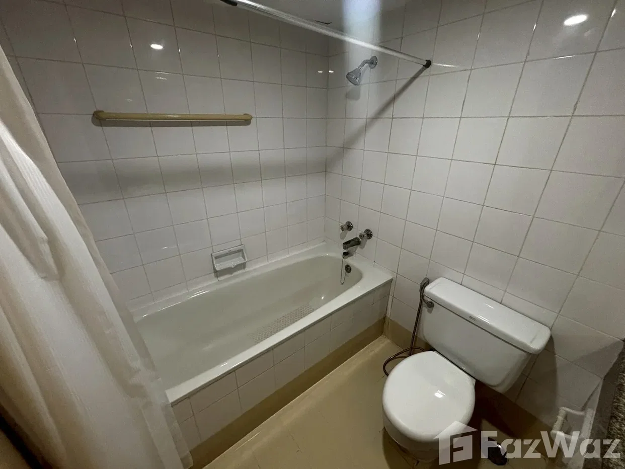รูป คอนโดให้เช่า 2 ห้องนอน ในโครงการ Baan Suanpetch 6383811 - รูปที่ 10/12